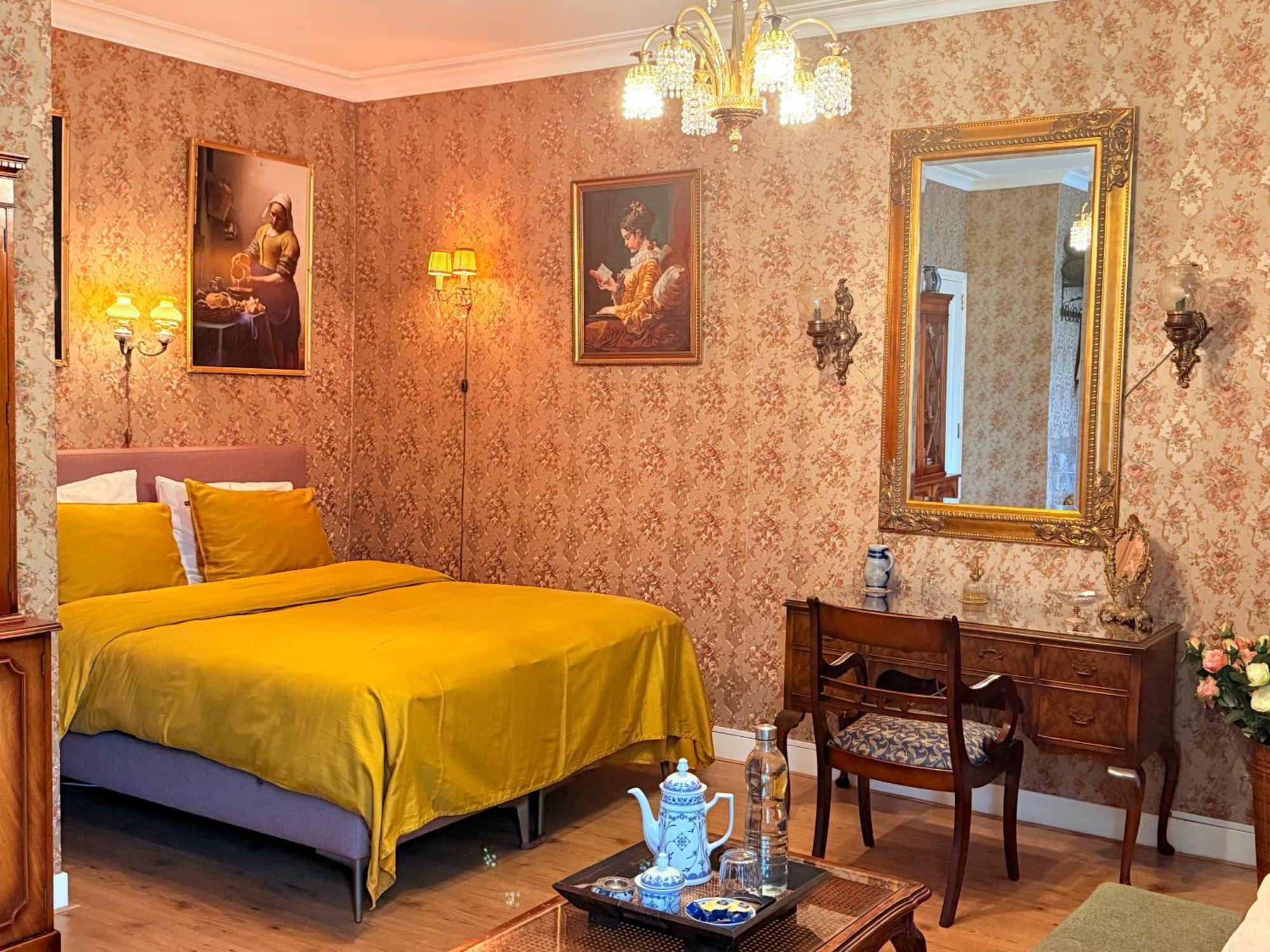 Luxurious Classical Dutch Styled Room In City Centre Of The Hague - Home Stay Extérieur photo